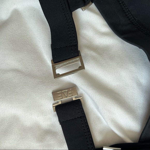 Fae house swim lais top onyx - Picture 6 of 9